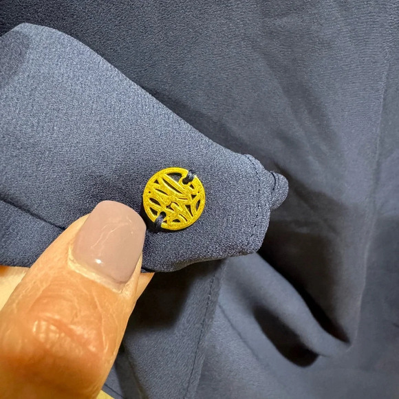 Lily Pulitzer Florin Straight Hem Top. True Navy Blue. Size XS. Oversized. New! - Picture 7 of 10